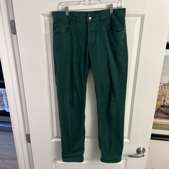 H&M Green Pants - Picture 2 of 9